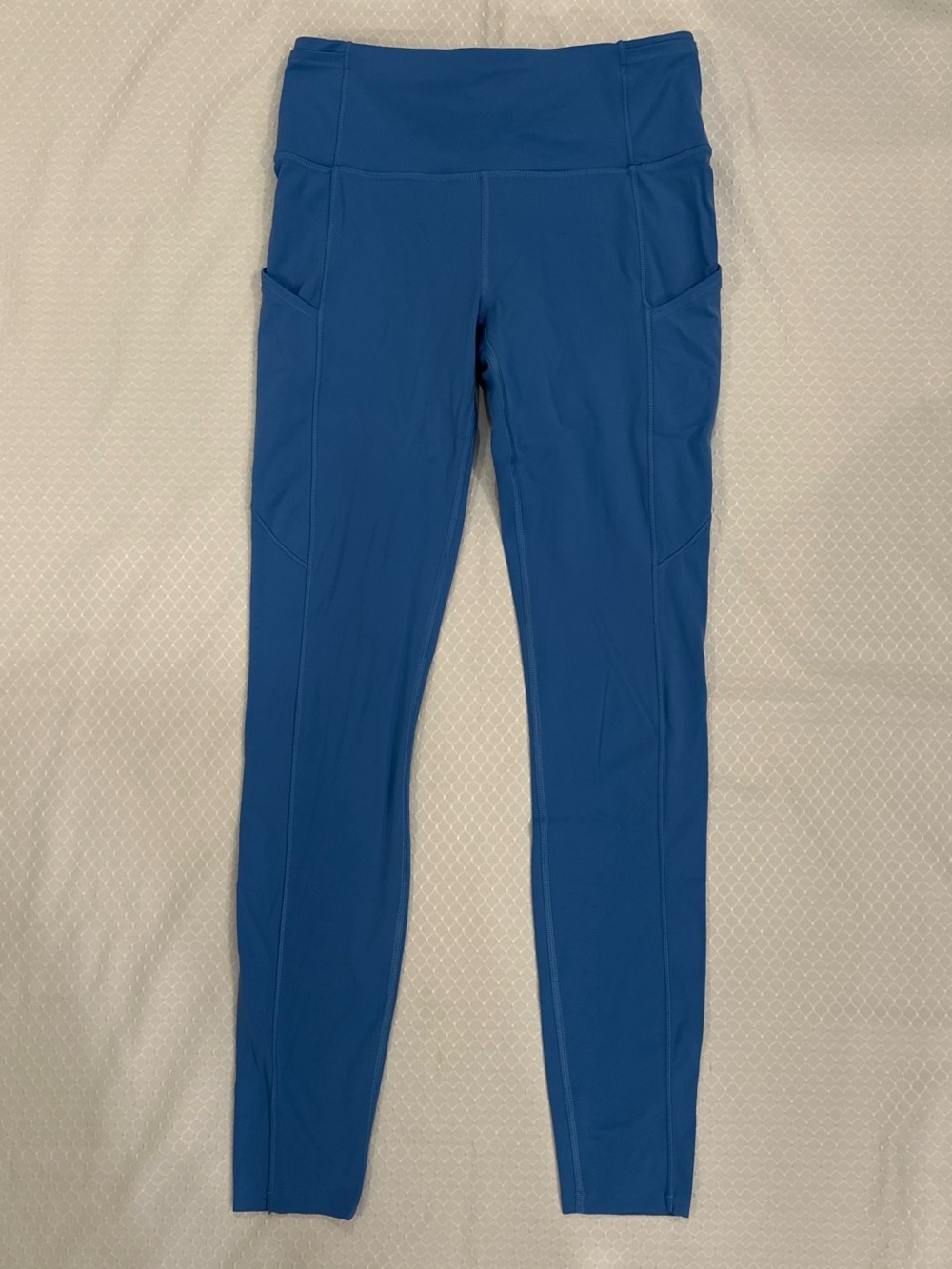 Worn once! lululemon, 28 inch Blue High-Rise Pocket Leggings, Size 6